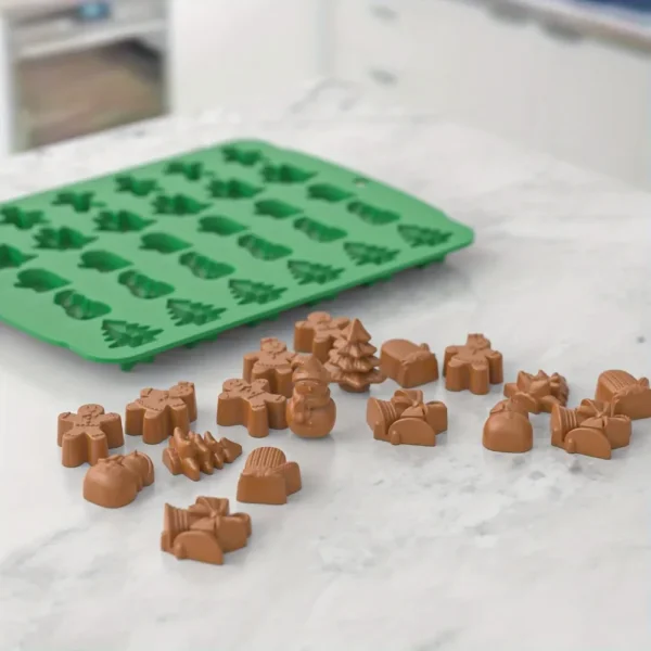 Christmas Silicone Chocolate Mold Gingerbread Man Xmas Tree Snowman Gloves Gummy Candly Mould Kitchen Party DIY Baking Tool - Image 6